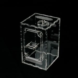 Terrarium dla skakuna 7,6 x 7,6 x 12 MAGNES